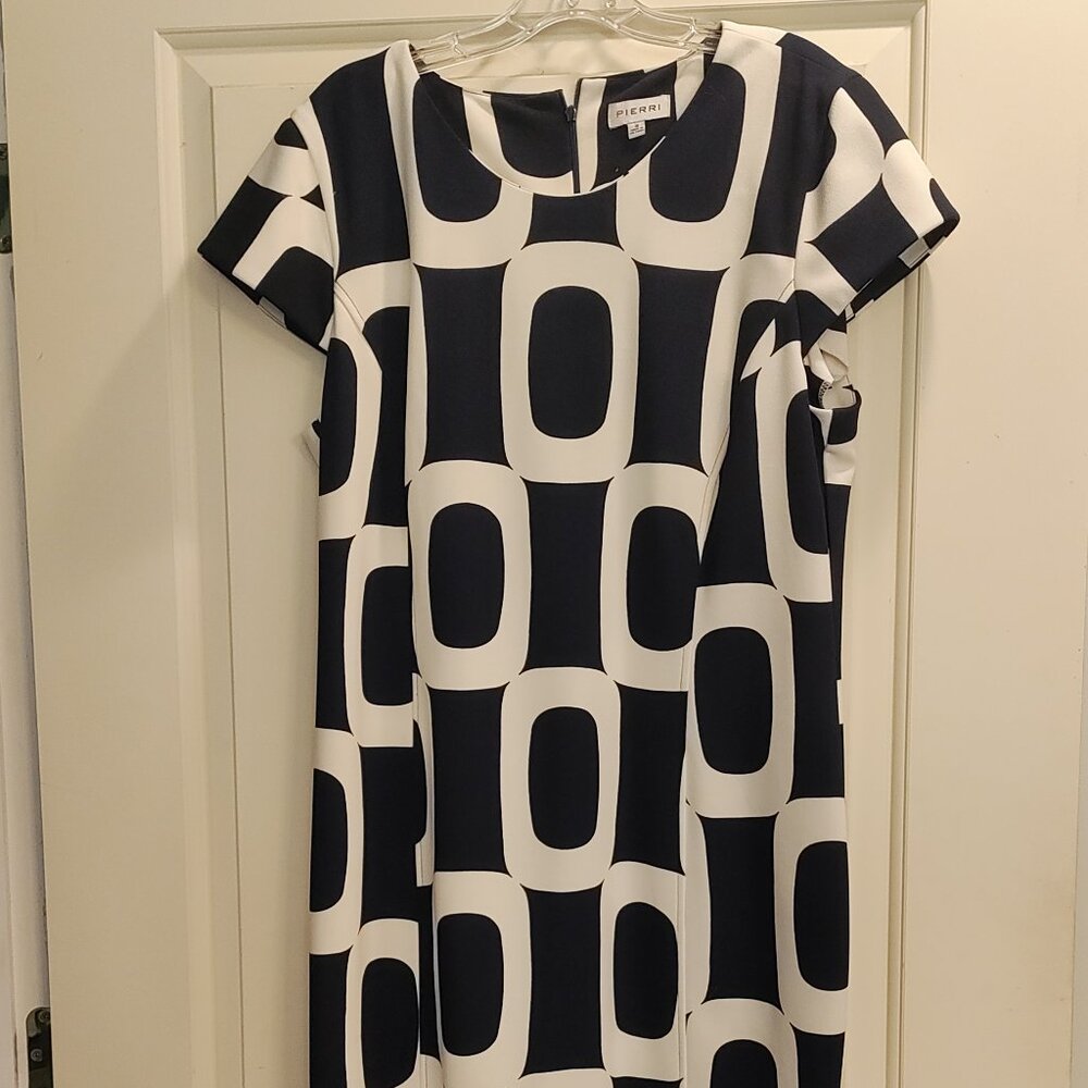 Pierri New York Dark Blue and White Dress Size 16
